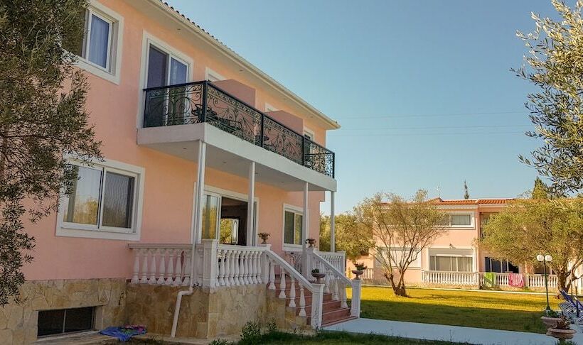 호텔 Ai Helis Resort