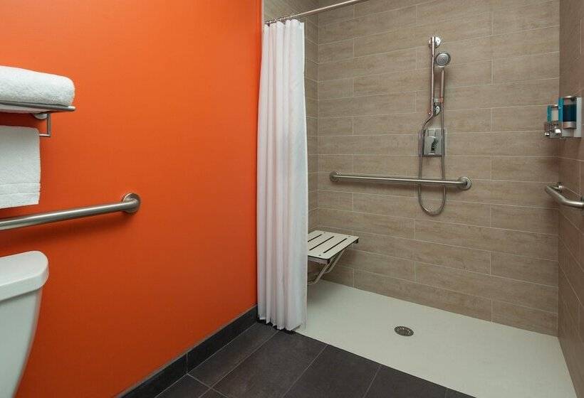 בית מלון כפרי Aloft Miami Aventura