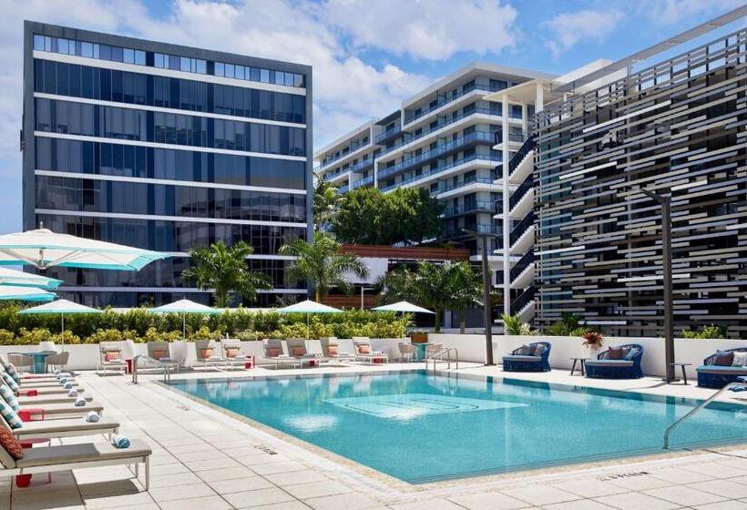 בית מלון כפרי Aloft Miami Aventura