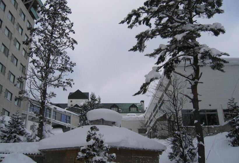 Отель Aomori Winery