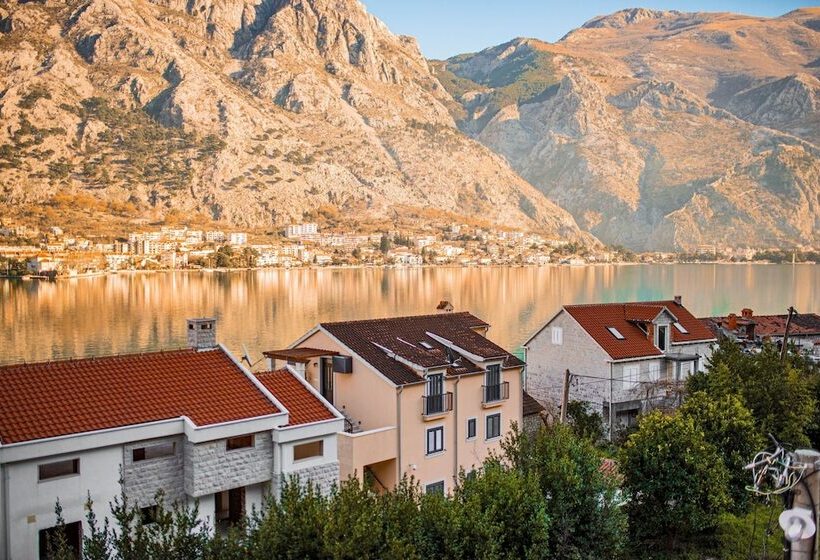 هتل Apartmani Markovic