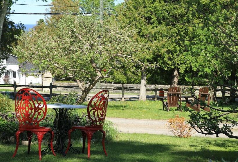 Отель Auberge La Châtelaine