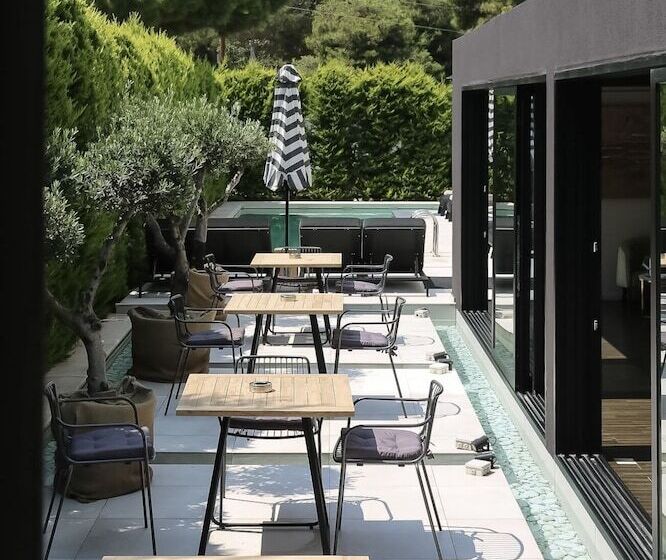 בית מלון כפרי Azur