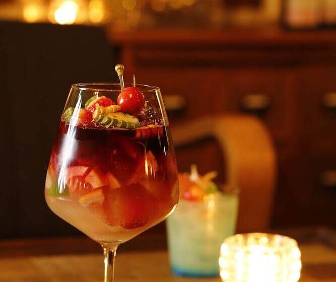 酒店 Bishoku No Kakurega Provence