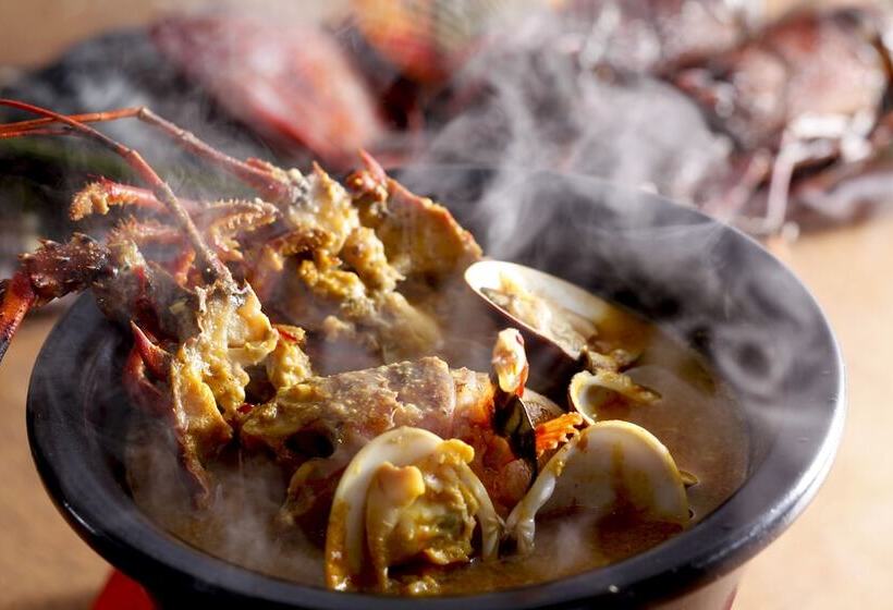 酒店 Bishoku No Kakurega Provence