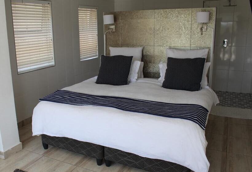 Отель Blue S Guest House