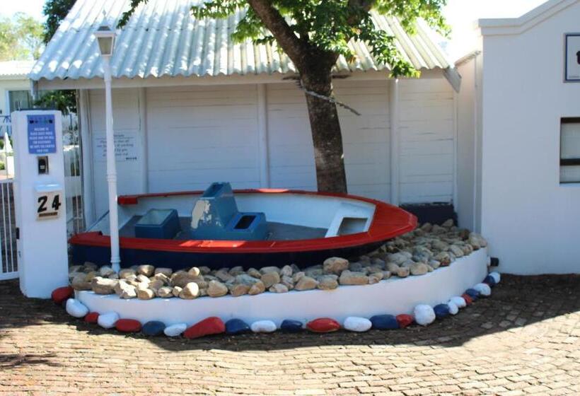 Отель Blue S Guest House