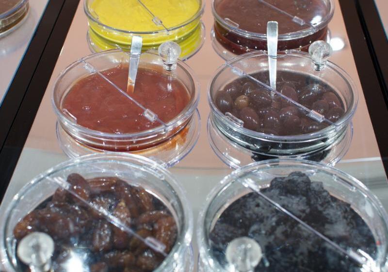 Отель Breeze Boutique Athens