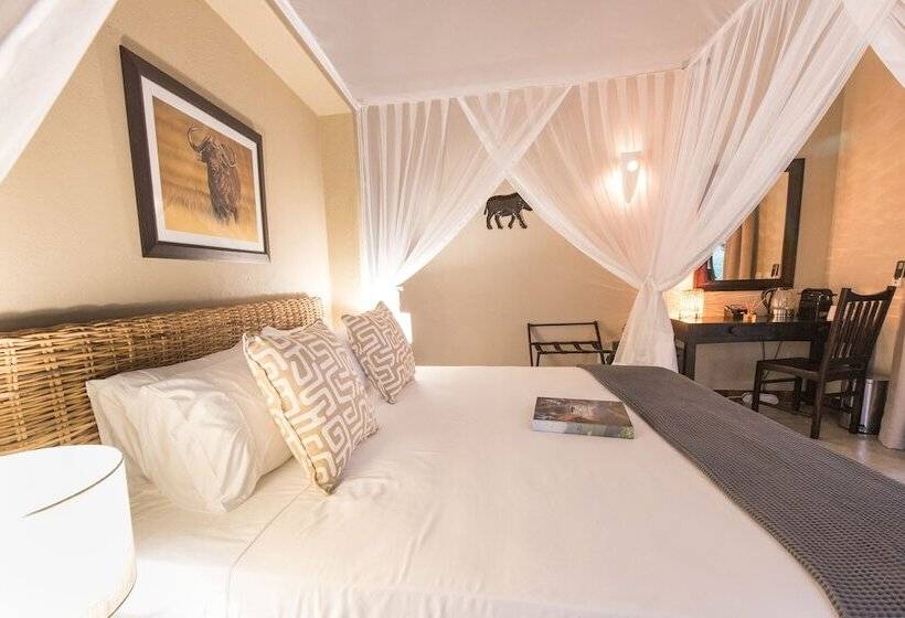 ホテル Bushbaby River Lodge