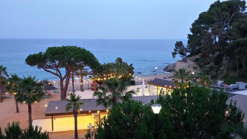 Отель Camping Cala Gogo