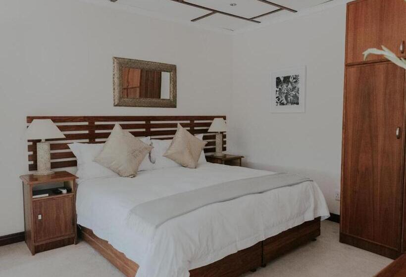 فندق Cana Vineyard Guesthouse