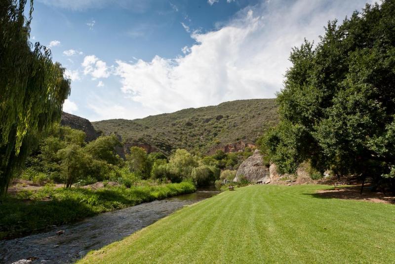 هتل Cango Retreat