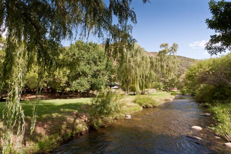 هتل Cango Retreat