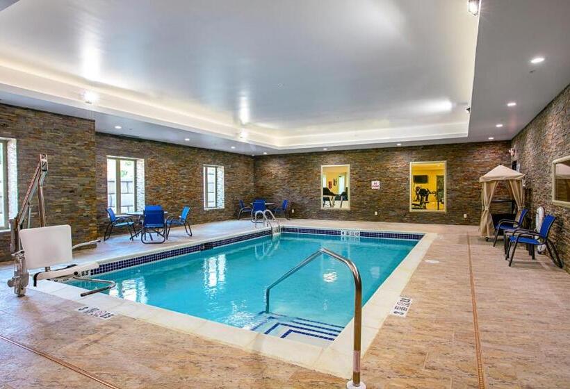 فندق Comfort Suites Fishkill Near Interstate 84