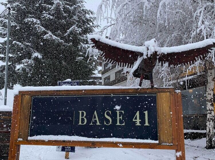 هتل Complejo Base 41