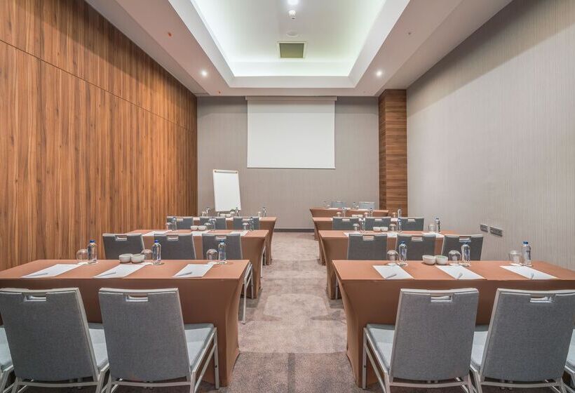 Concorde Luxury Resort & Casino