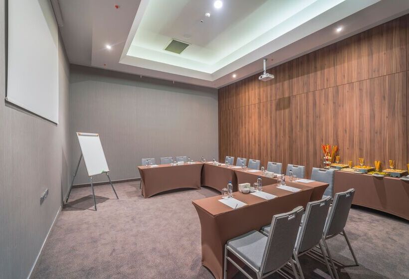 Concorde Luxury Resort & Casino