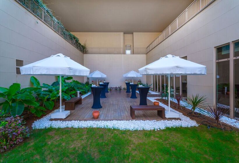 Concorde Luxury Resort & Casino