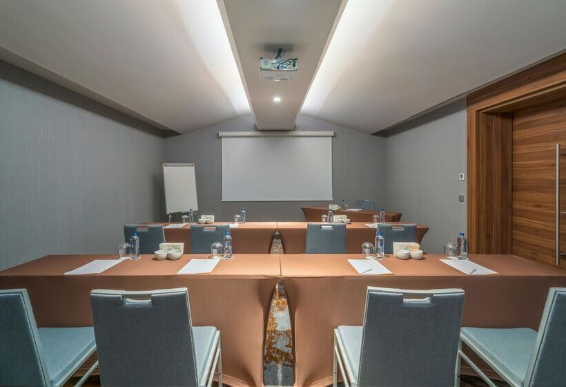 Concorde Luxury Resort & Casino