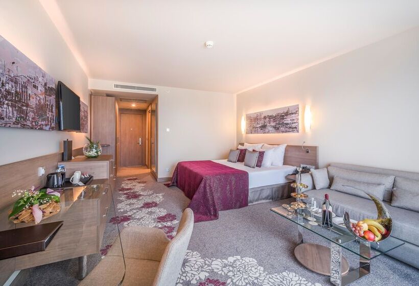 Concorde Luxury Resort & Casino