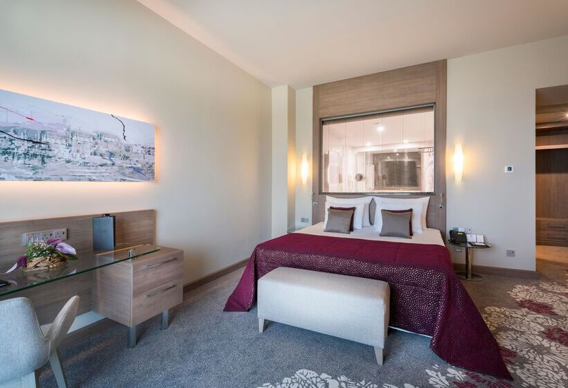 Concorde Luxury Resort & Casino