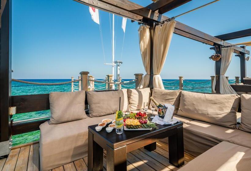 Concorde Luxury Resort & Casino