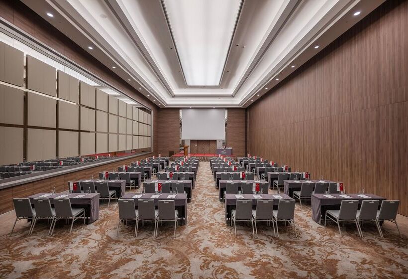 Concorde Luxury Resort & Casino