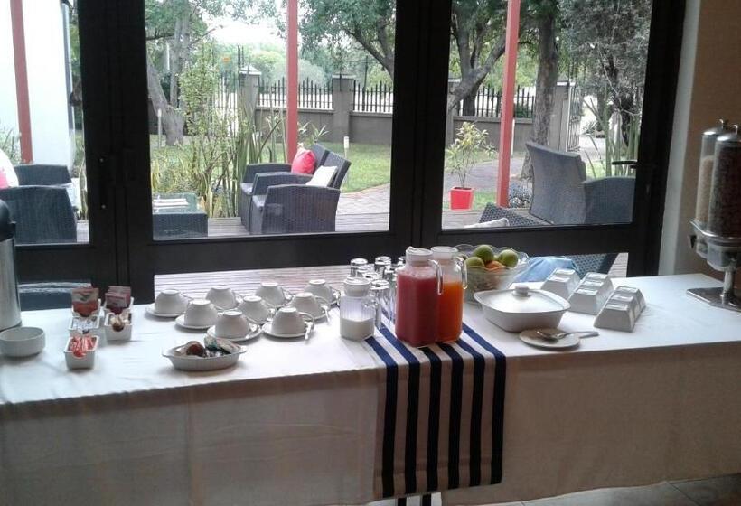 בית מלון כפרי Cu Guest House