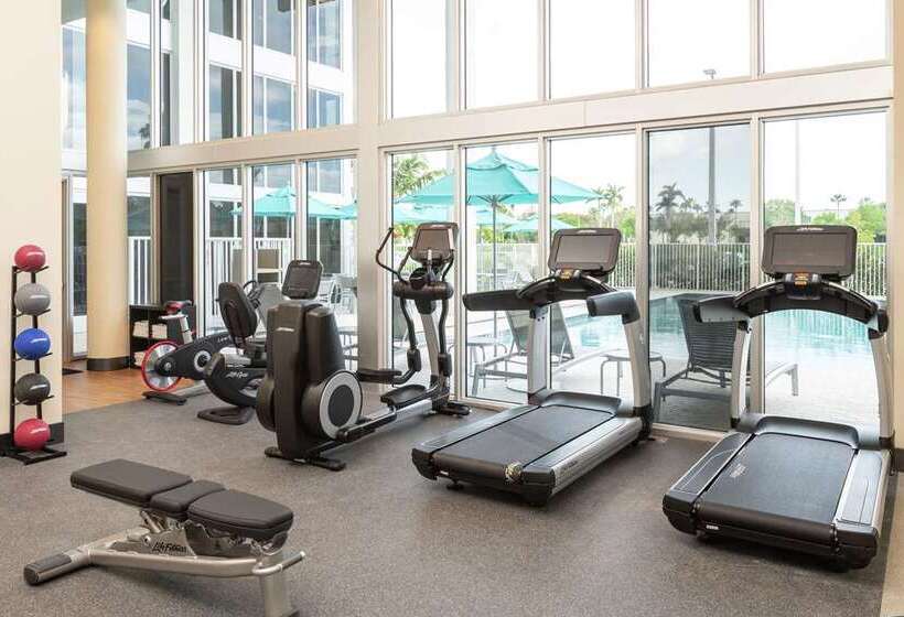 فندق Doubletree By Hilton Miami   Doral, Fl