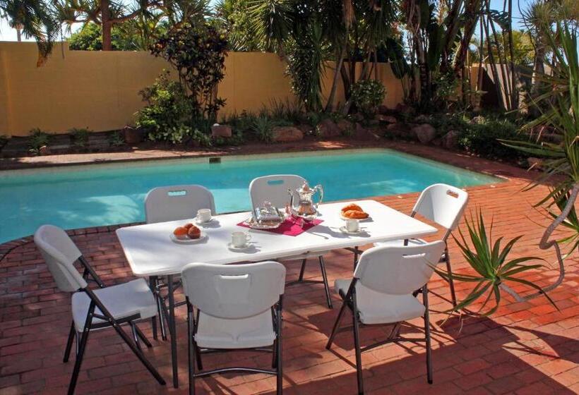 Отель Durban Manor Guesthouse