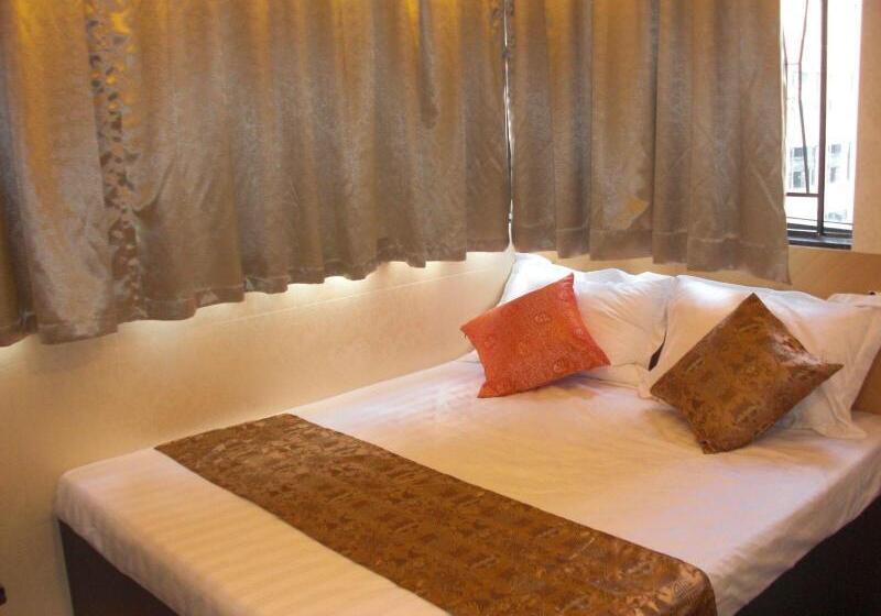 هتل Dynasty Commercial