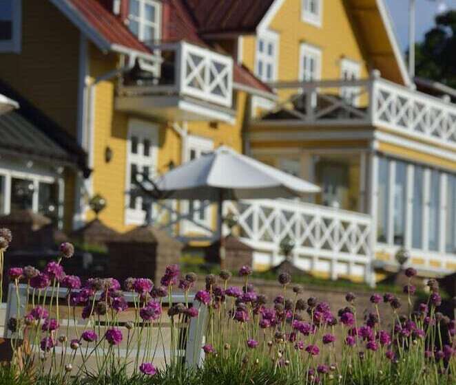 בית מלון כפרי Ekerum Resort Oland