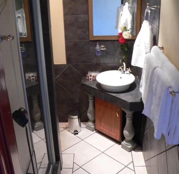 בית מלון כפרי Emoyeni Guest House