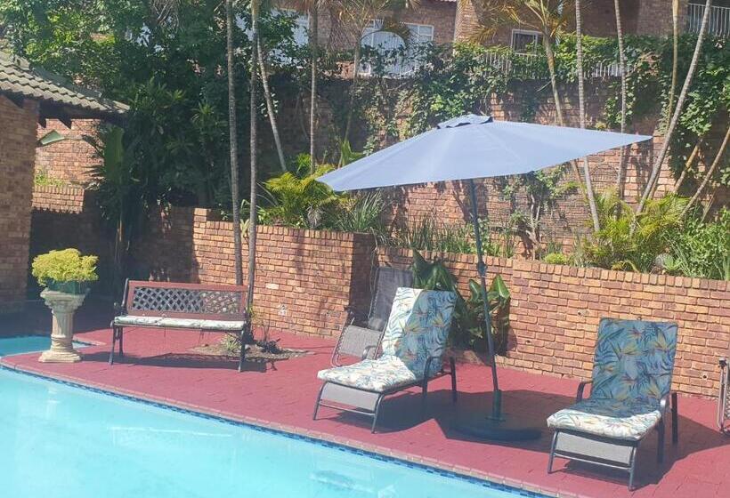 בית מלון כפרי Emoyeni Guest House