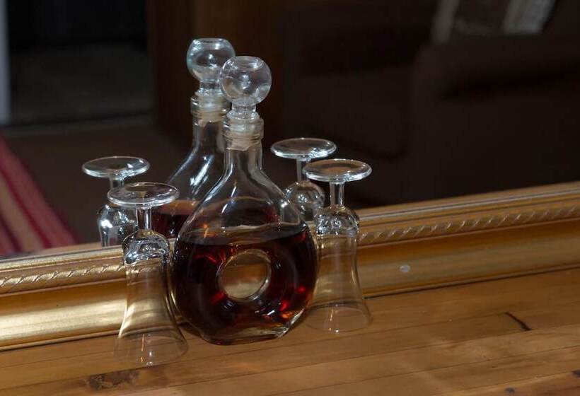 فندق Emtonjeni Country Lodge