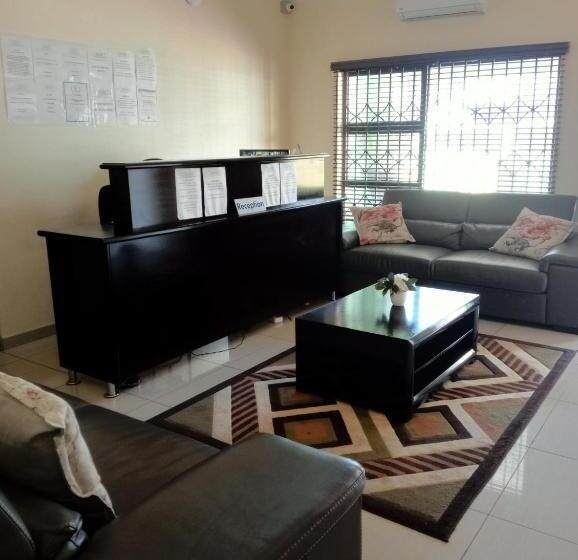 酒店 Estoby Executive Guest House