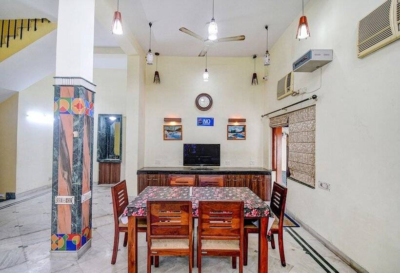 Hotel Fabexpress Ullash Residency