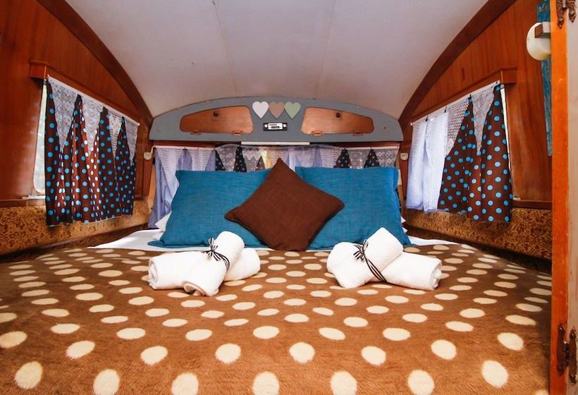 ホテル Farm And Fellow Guesthouse And Restaurant