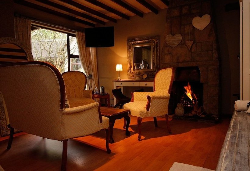 ホテル Farm And Fellow Guesthouse And Restaurant