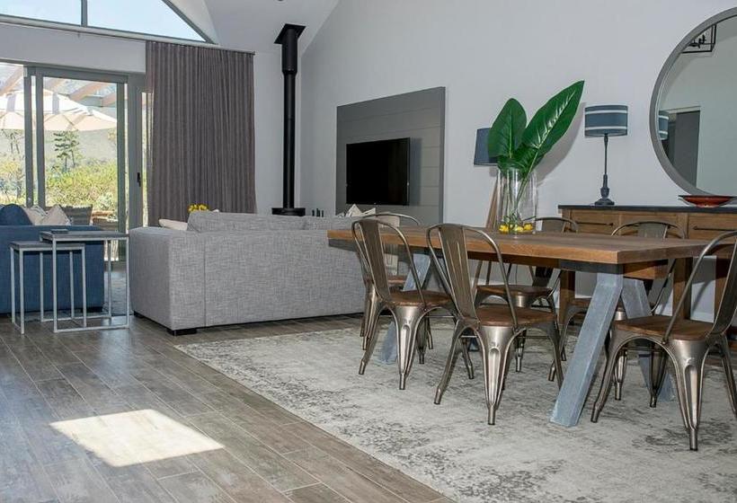 فندق Fernkloof Fairways Villa