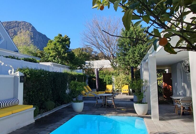 هتل Fleur Du Soleil Luxury Guesthouse