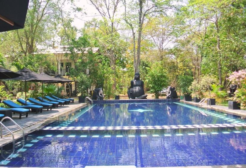 호텔 Flower Garden Eco Village