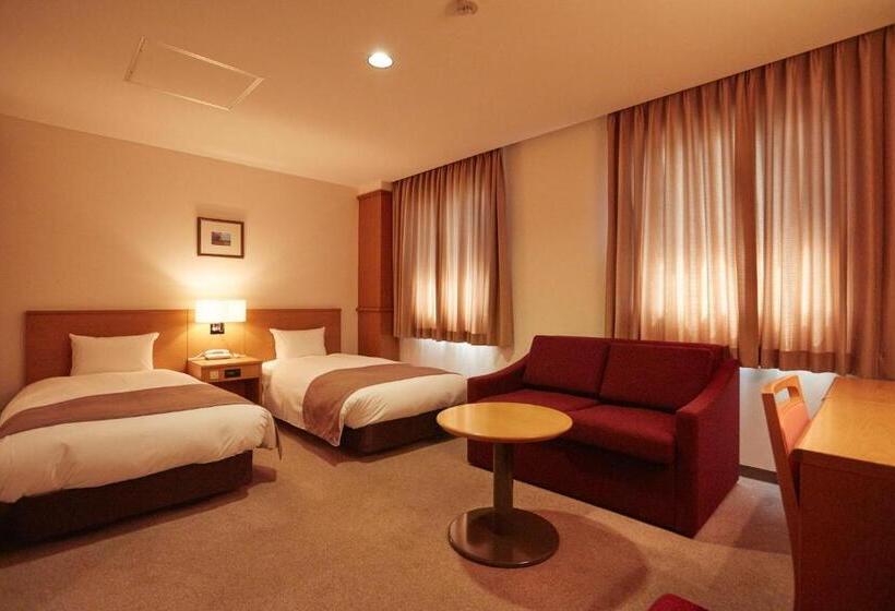 호텔 Folkloro Takahata