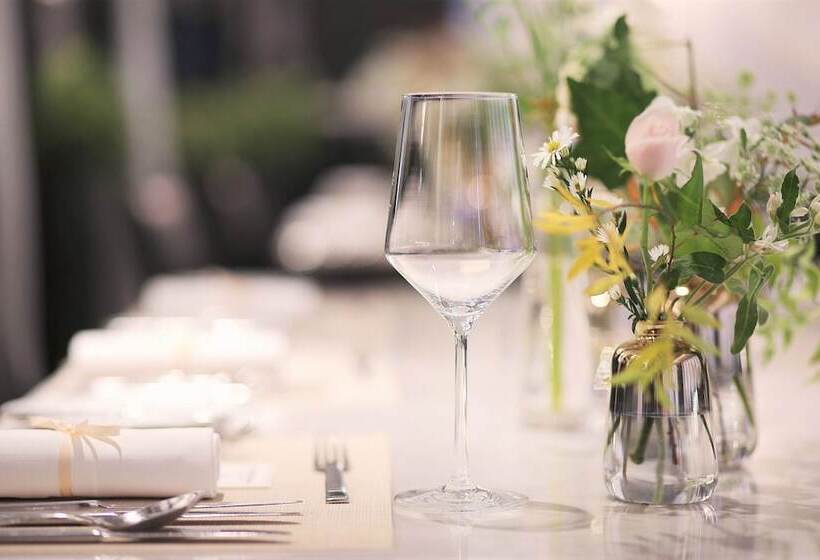 Hotel Four Points By Sheraton Seoul, Gangnam