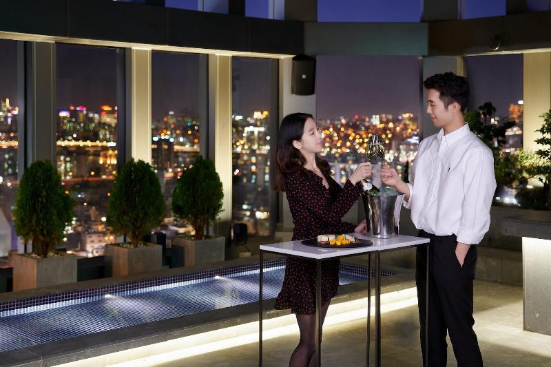 בית מלון כפרי Four Points By Sheraton Seoul, Gangnam