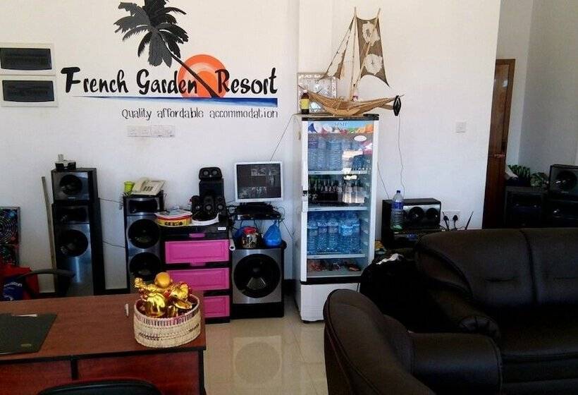 Отель French Garden Resort