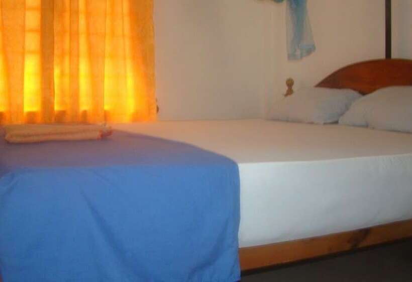 Отель French Garden Resort