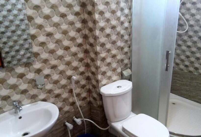 Отель French Garden Resort