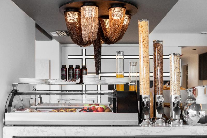 Отель Garden City Resort