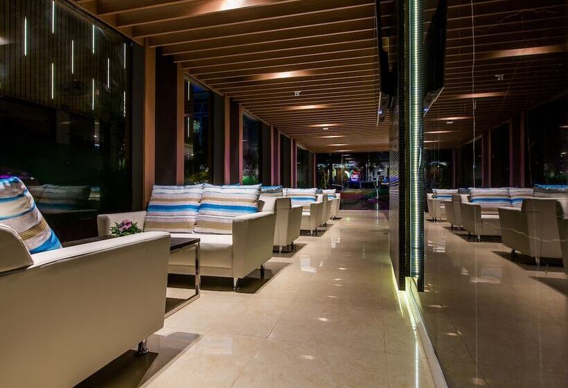 فندق Glow Ao Nang Krabi